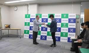 ビジュアルアートコンテスト表彰式